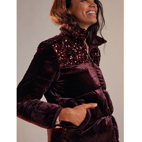 NEW Anthropologie Vera Sequined Embellished Velvet Puffer Jacket Coat Medium - Picture 1 of 4